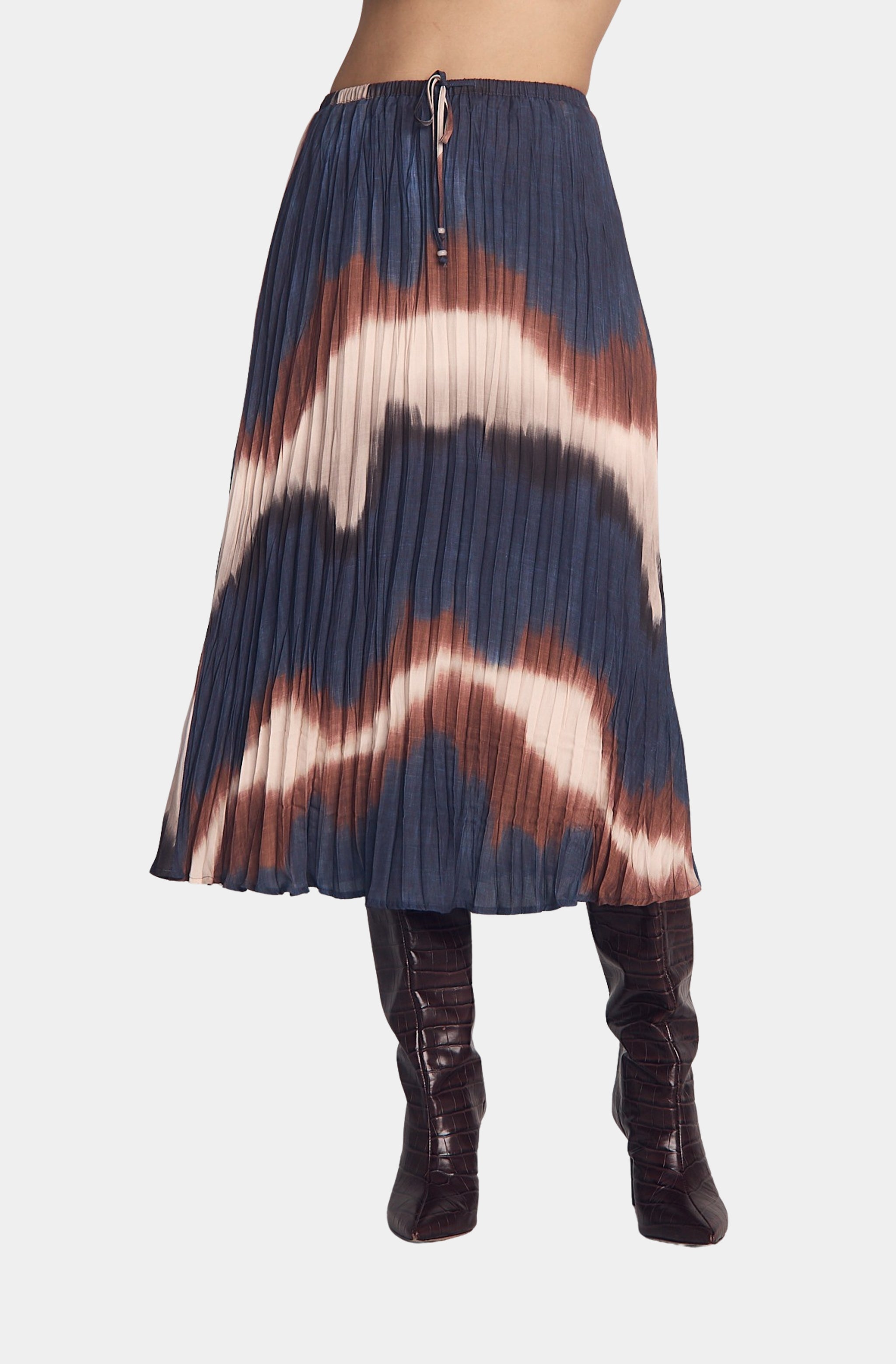 Pleated Skirt with Tie