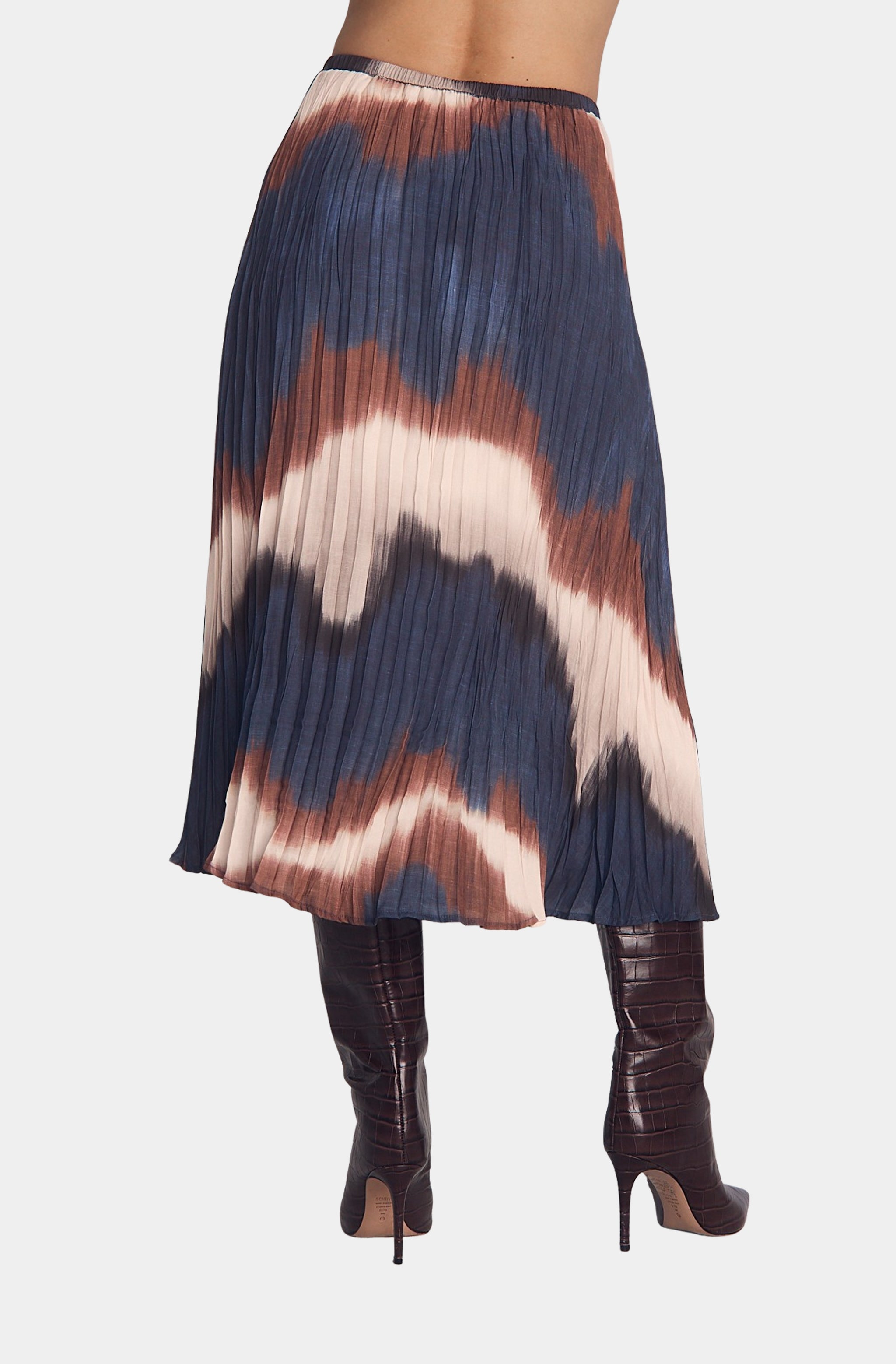 Pleated Skirt with Tie