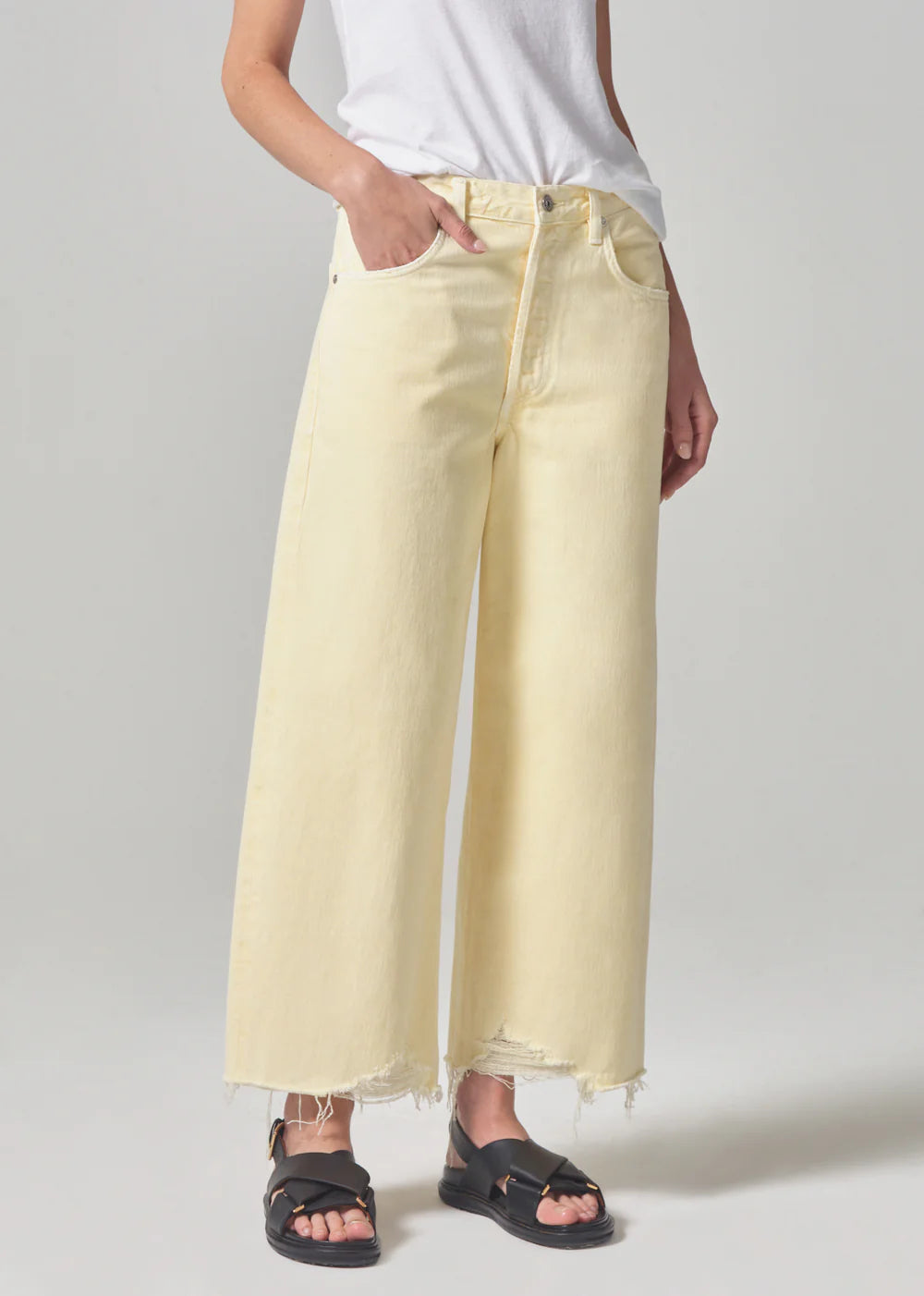 Ayla Raw Hem Crop