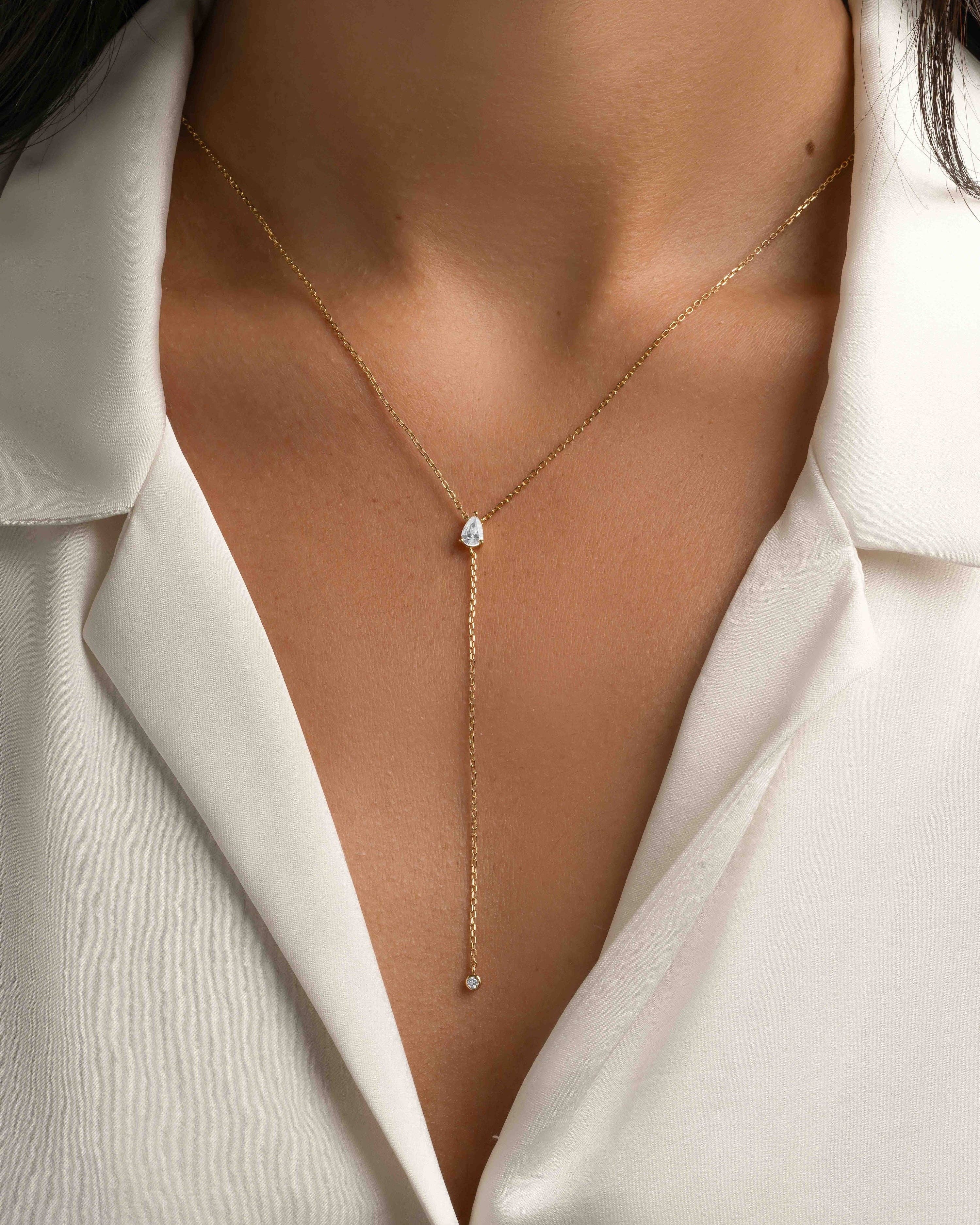 Pear Lariat