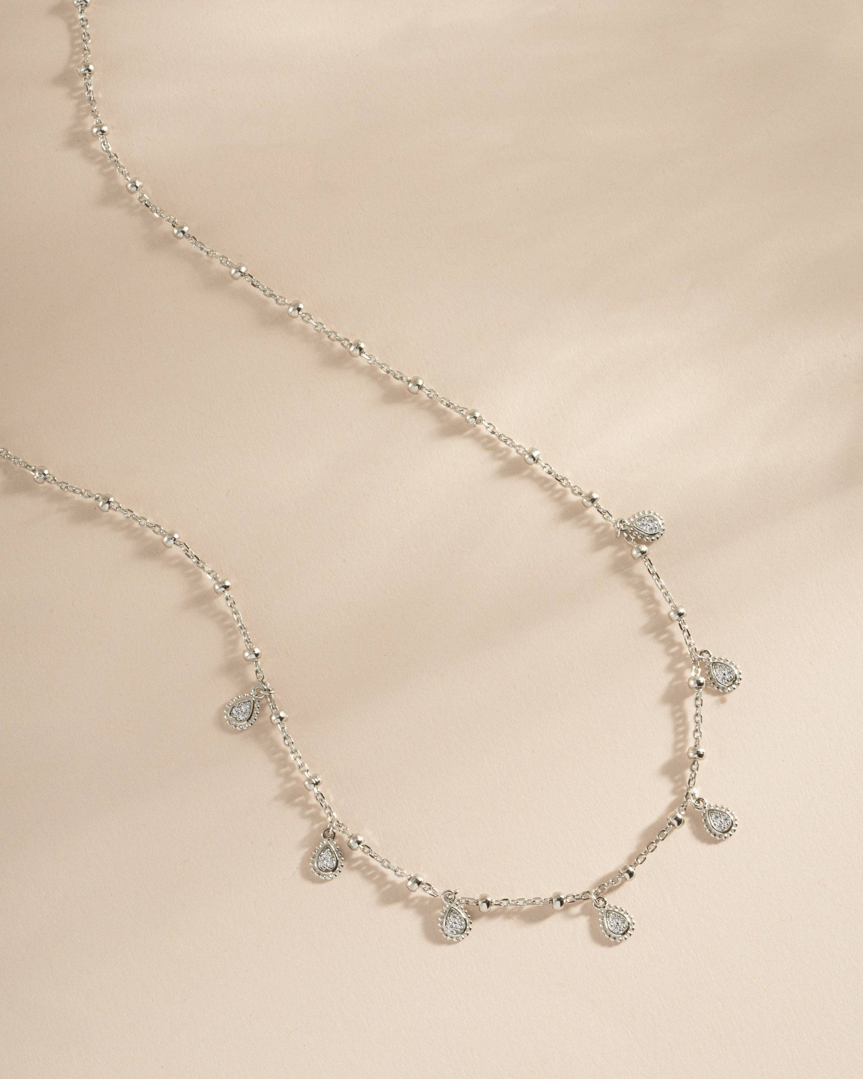 Dangling Tear Drop Necklace
