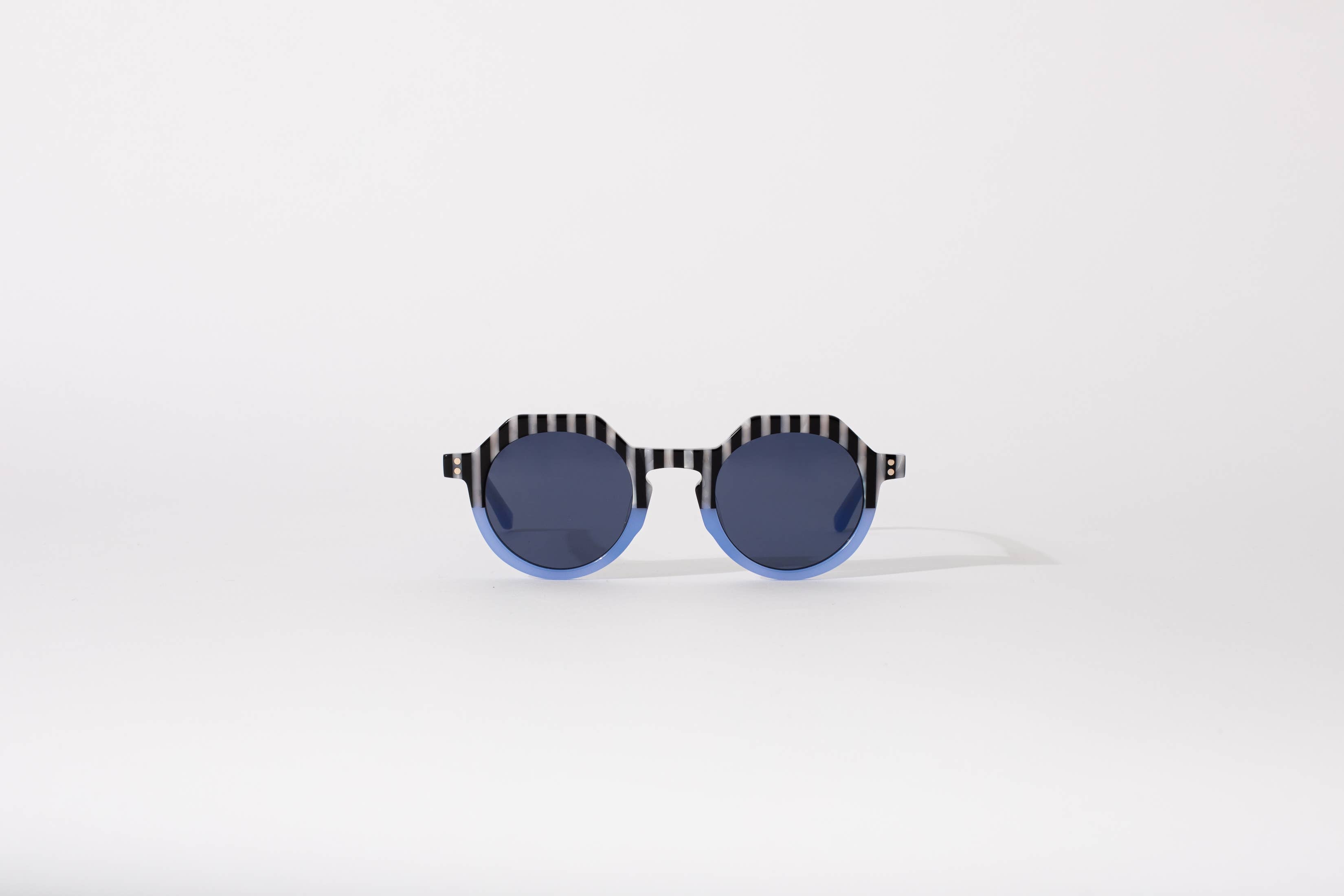 Georgie - Pool Boy Blues Sunglasses
