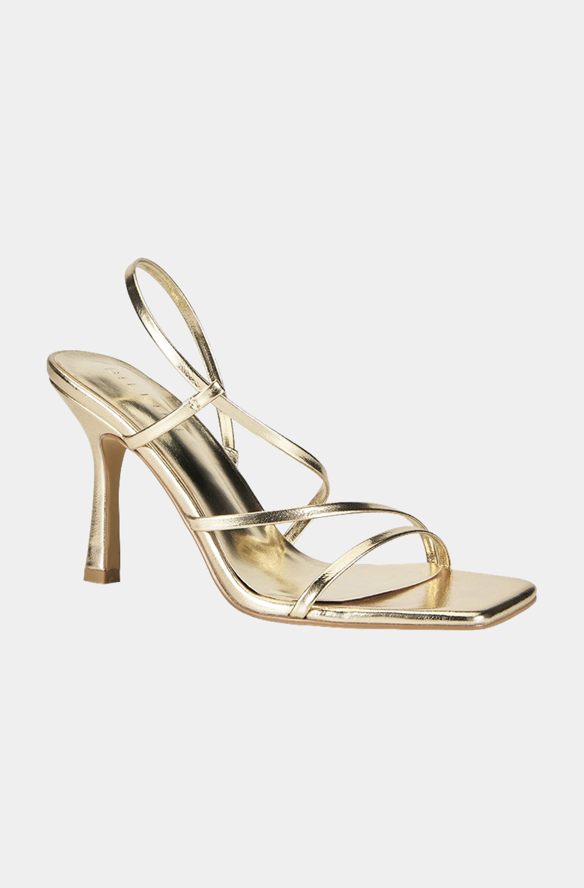 Shakira Heel