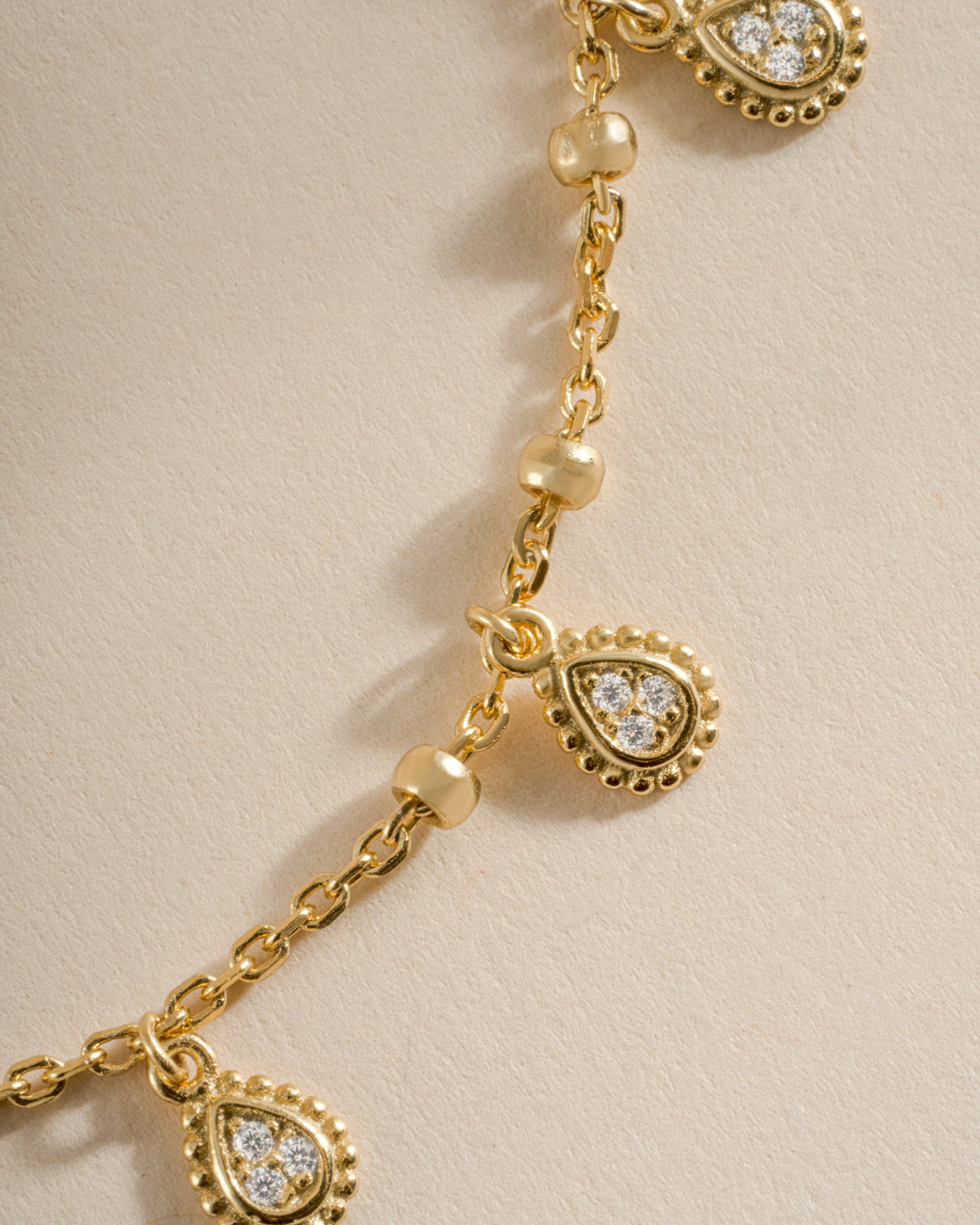 Dangling Tear Drop Necklace
