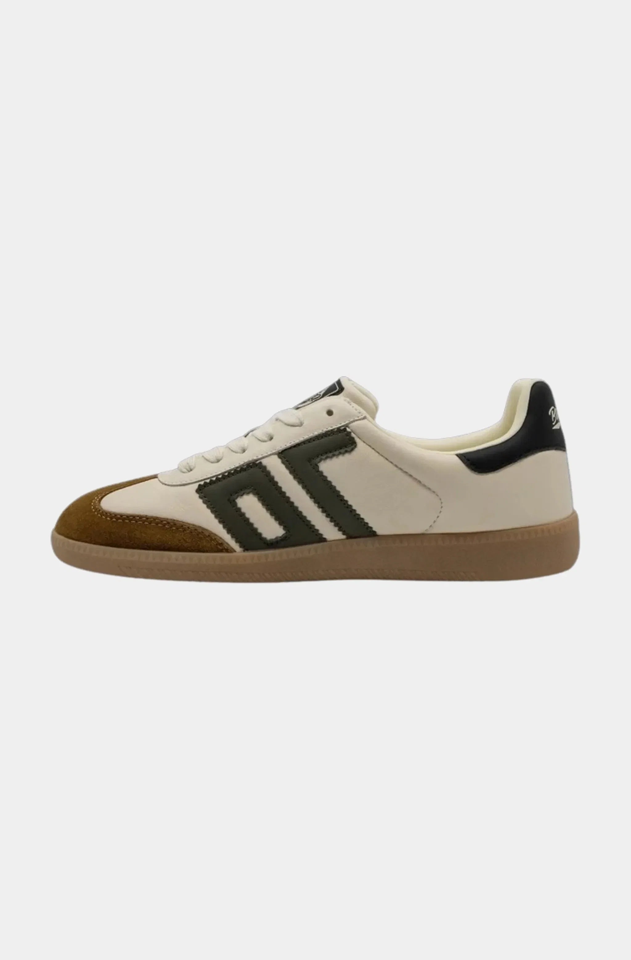 Cloud W26 Sneakers