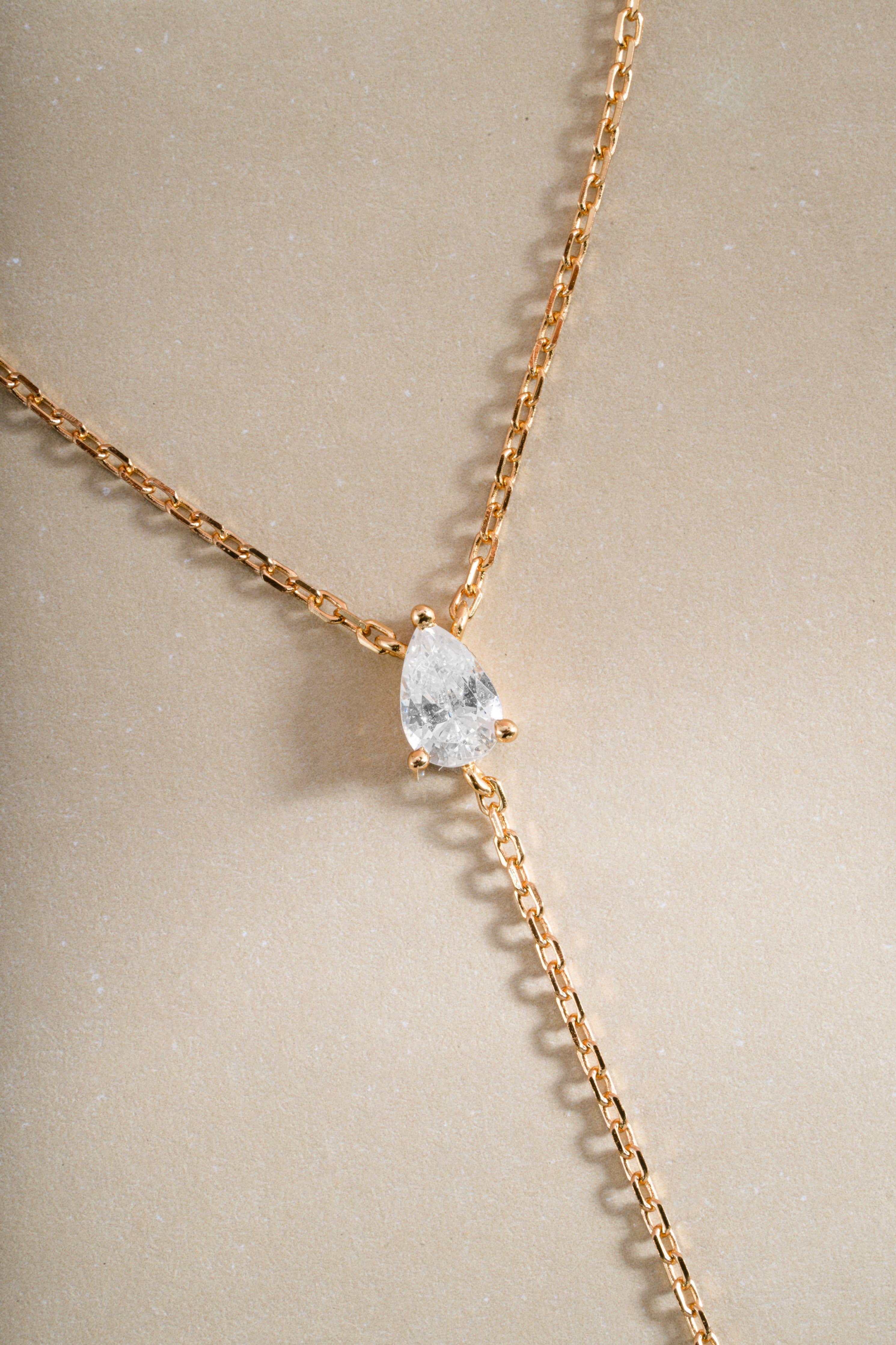 Pear Lariat