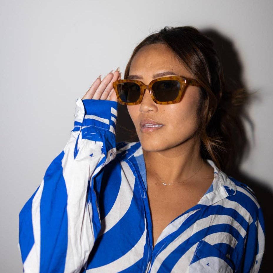 Demi - Oh Honey Tortoise Shell Sunglasses